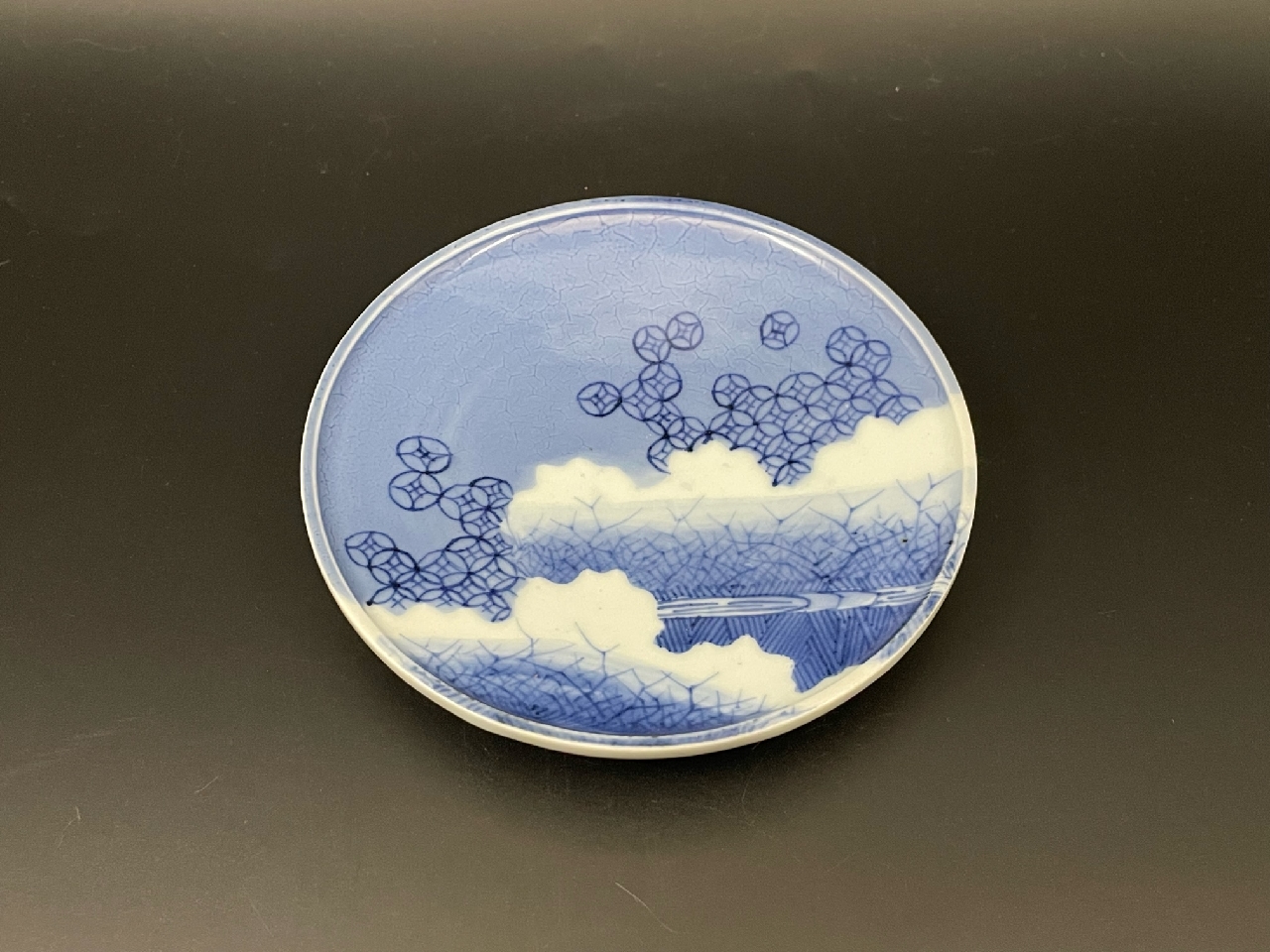 ギャラリー安原 / ご売約 薄瑠璃釉染付 雪持柴垣文皿